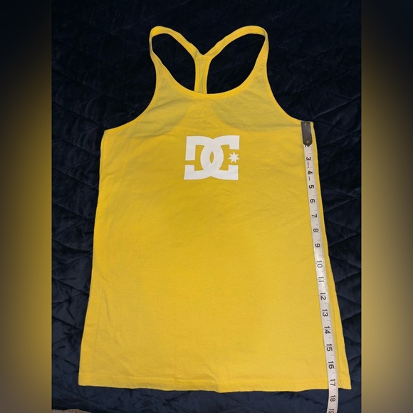 DC Woman’s Tank Top - Picture 3 of 4